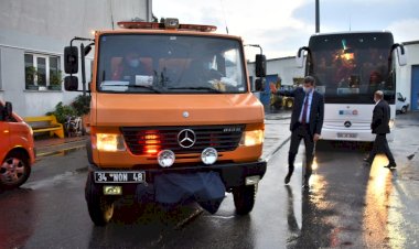 KADIKÖY İZMİR’İN YARALARINI SARMAK İÇİN YOLA ÇIKTI