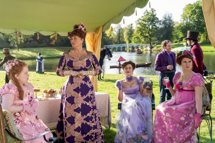 SHONDALAND’İN İLK DİZİSİ BRIDGERTON’IN İLK KARELERİNİ PAYLAŞTI