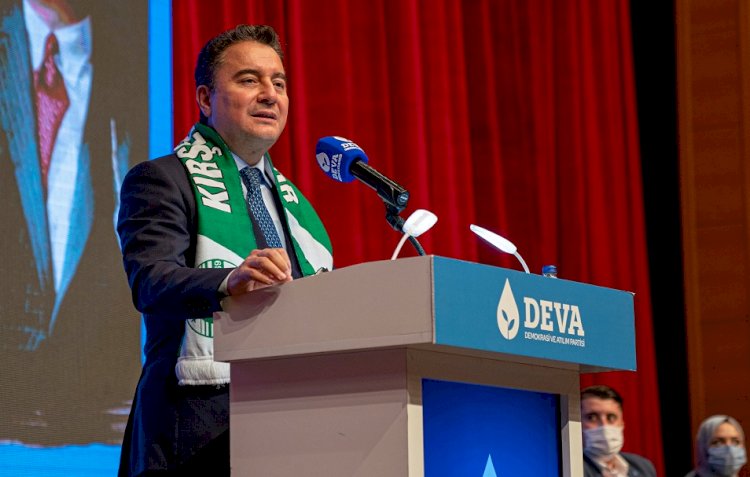 BABACAN: “Gençlerin partisine ‘siyasi fosil’ denemez”