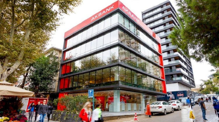 Akbank’ın Sendikasyonu Yeni Katılımlarla 800 milyon Dolar’a Yükseldi