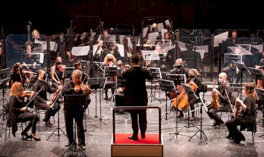 BEETHOVEN 250 YAŞINDA