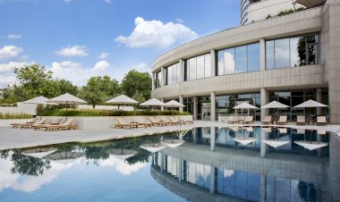 “Avrupa’nın önde gelen şehir oteli” bir kez daha Conrad İstanbul Bosphorus