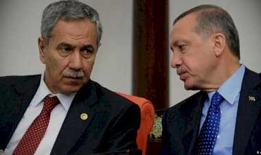 Bülent Arınç YİK üyeliğinden istifa etti