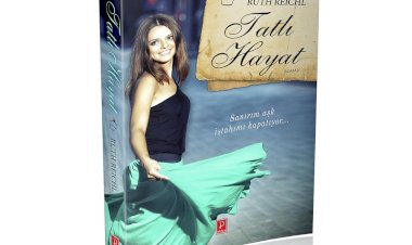 PENA YAYINLARI “İKİLİ TEKLİFLER” İLE KİTAP OKUMAYA DAVET EDİYOR