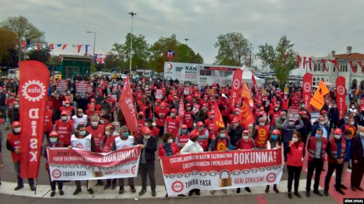 AKP Sendikaların İtirazına Rağmen Esnek Çalışmada Israr Ediyor