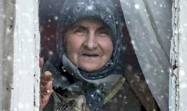 Bir adam eşine, - Bu akşam yemeğe çıkalım mı”? diyor.