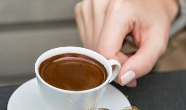 Araştırma: Türk Kahvesi Sohbetlerinin Yeni Konusu: Sağlık ve Pandemi