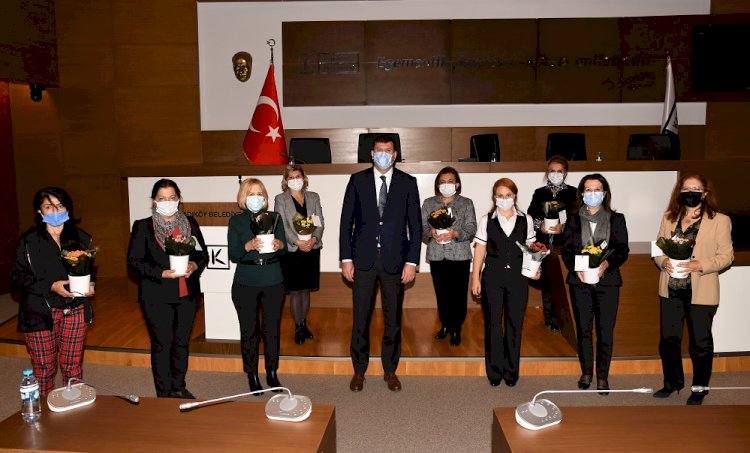 KADIKÖY MECLİSİ ÇİÇEK AÇTI