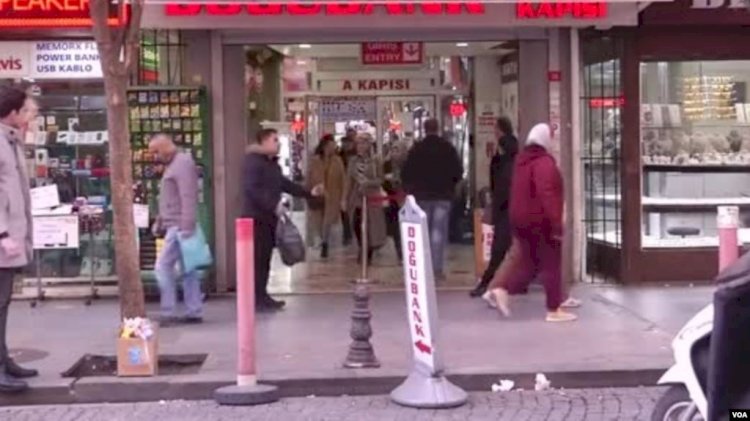 Kabine Toplanıyor Gözler Esnafa Destek Açıklamasında