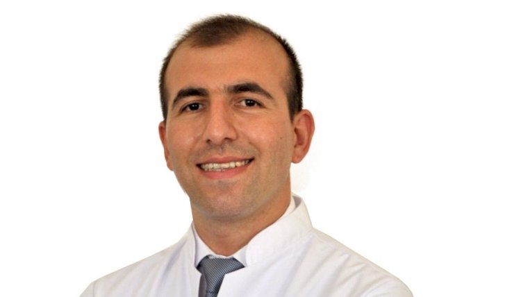 Siz Değil Ama Dirseğiniz Tenisçi Olabilir