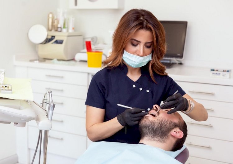 65 yaş üstü karantinada diş sağlığını ihmal ediliyor