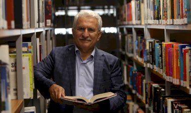 Prof. Dr. İbrahim Özdemir: “Mevlana, sekiz yüzyıl sonra farklı kesimleri yakınlaştırıyor”
