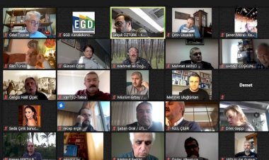 Türkiye Ekonomiyi Konuşuyor
