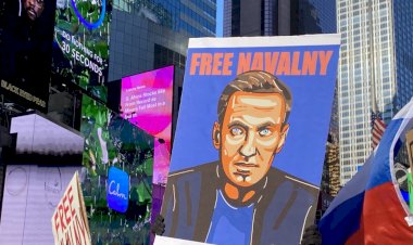 AB’den Rusya’ya Yeni Navalny Yaptırımlarını Bekletme Kararı