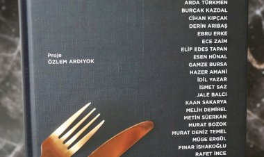 Evde Sevgililer Günü kutlamaları için harika bir hediye: KUTLAMALAR kitabı!