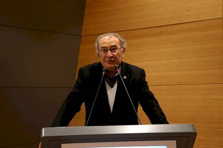 Prof. Dr. Nevzat Tarhan: “En yan etkisiz ilaç alınmayan ilaçtır"