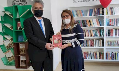 BIRAKIN KIZLAR OKUSUN NEZAHAT YILDIZ KAYA KÜTÜHANESİ