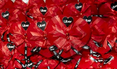 UberÇikolata: 14 Şubat'ta Uber’den sevgililer günü hediyesi