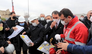 İMAMOĞLU YEDİKULE SURLARI ÖNÜNDE KONUŞTU: “25 YILDIR HİÇBİR DOKUNUŞTA BULUNULMAMIŞ”