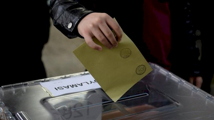 Son seçim anketinde çarpıcı sonuç: Cumhur İttifakı: 41.6 Millet İttifakı: 41.3