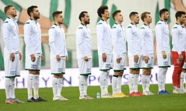 Bursaspor futbolcularından maaş göndermesi: Peygamberimiz buyurdu…