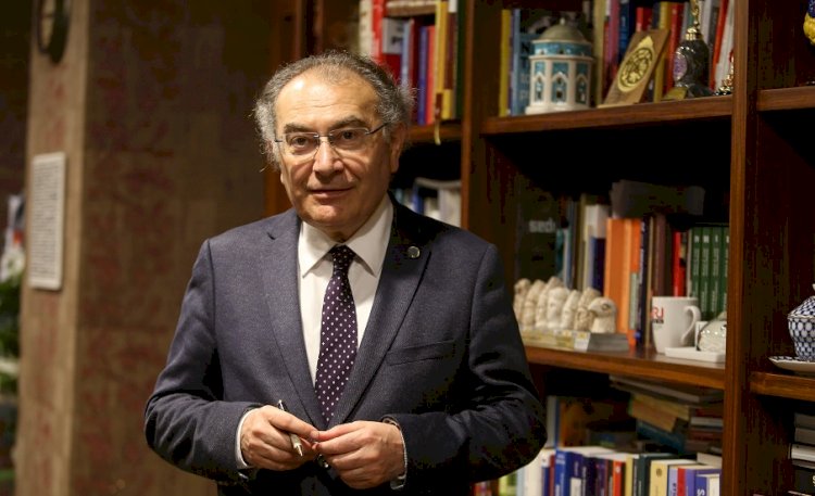 Prof. Dr. Nevzat Tarhan: “Toplumun oluşmasında soyut değerlerin varlığı çok önemli”