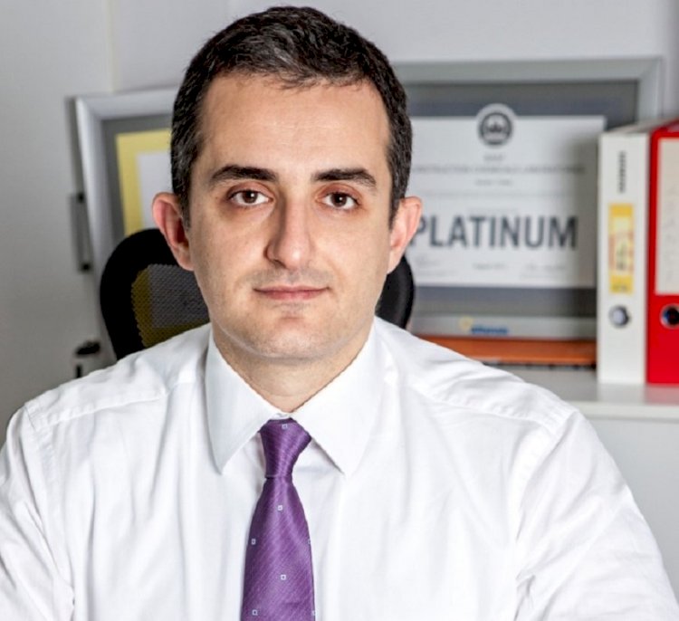 ALTENSİS: "Yeşil kentler için otoparklara dikkat!"
