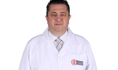 KALIN BAĞIRSAK POLİPLERİ KOLON KANSERİ NEDENİ OLABİLİR