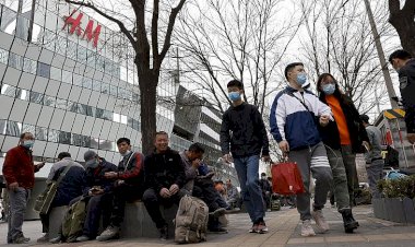 Uygurlara destek veren H&M, Pekin'in 'sorunlu Çin haritasını değiştir' talebini kabul etti
