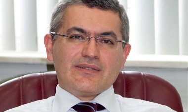 Prof. Dr. Raif Çakmur: “Parkinson hastalığında, hasta yakınlarına önemli görevler düşüyor!”