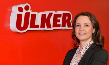ÜLKER’DEN ÇOCUKLARA 23 NİSAN’A ÖZEL FİDAN HEDİYESİ