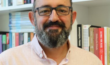 Prof. Dr. Sinan Canan: “Şehir insanının en büyük sorunu biyolojik işsizlik”