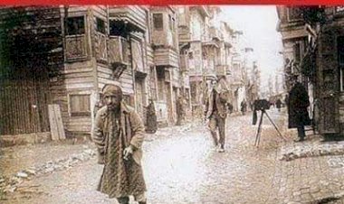 HER KESİN SIRTINDA BİR YÜK VAR...