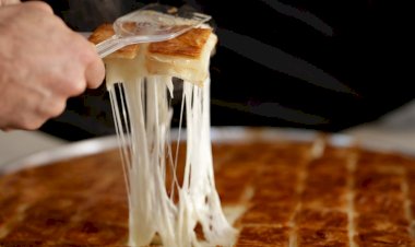 Uzadıkça uzayan efsane lezzet: ‘Levent Börek’