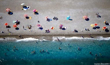 Tam kapanma: Turizmciler hükümetten destek bekliyor
