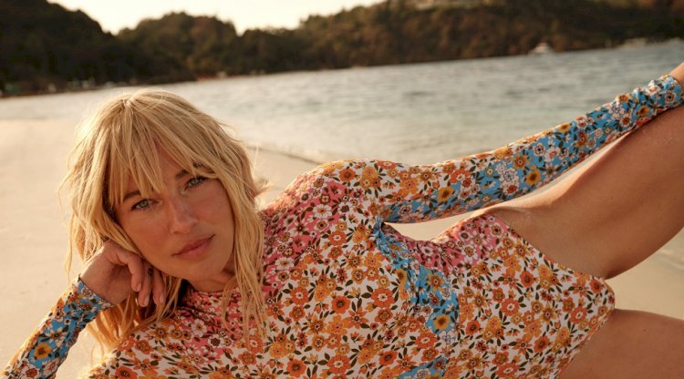 Burcu Esmersoy’un stilini yansıttığı Burcu Esmersoy for Ipekyol Beachwear 2021 Koleksiyonu,