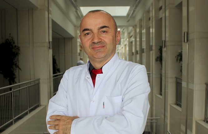 Deniz ve havuzda lens kullanımına dikkat
