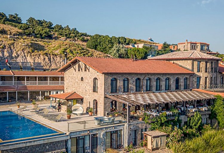 Köy sessizliğinde, ev sıcaklığında Assos Sunaba Kasrı Otel