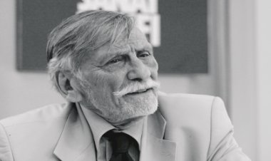 Turgut Kut Vefat Etti