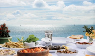 Bodrum Kalesi ve Marina’ya karşı eşsiz manzarası ile Buselik şimdi de DoubleTree by Hilton Bodrum Marina Vista’da