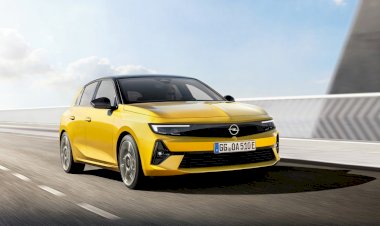 Opel Astra Tamamen Yenilendi ve Şarj Edilebilir Hibritle Elektriklendi!
