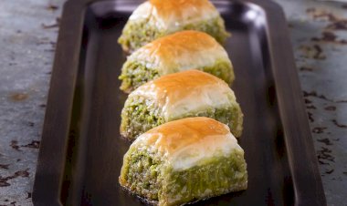 Bayram Alışverişinde Baklavanın Fiyatına Değil Kokusuna Bakın