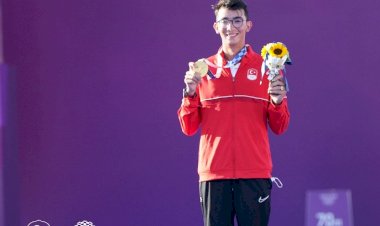 Olimpik Anneler projesinin sporcularından Mete Gazoz Altın Madalya kazandı