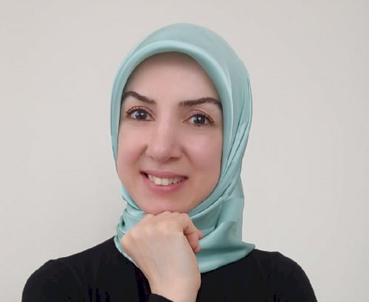 DEST-İ İZDİVACINIZA TALİBİM EFENDİM.