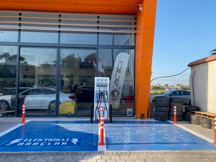 Brisa, Otopratik Mağazalarında Elektrikli Araç Şarj İstasyonu Açmaya Devam Ediyor