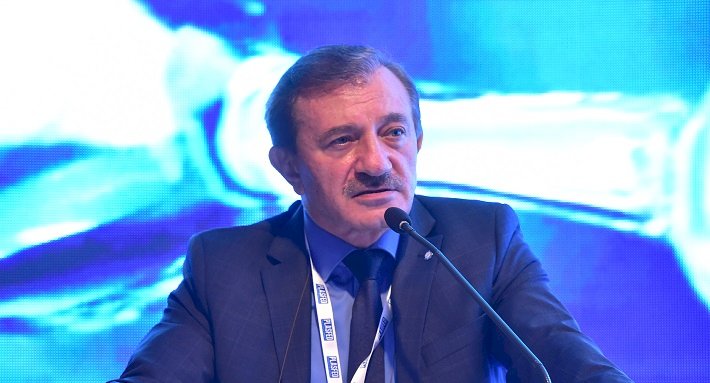 PLASFED Ömer Karadeniz ile Yola Devam Kararı Aldı