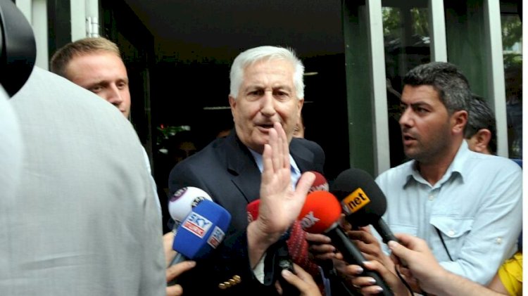 Yargıtay, 28 Şubat davasında cezaları onadı, Çevik Bir ile Çetin Doğan cezaevine girecek