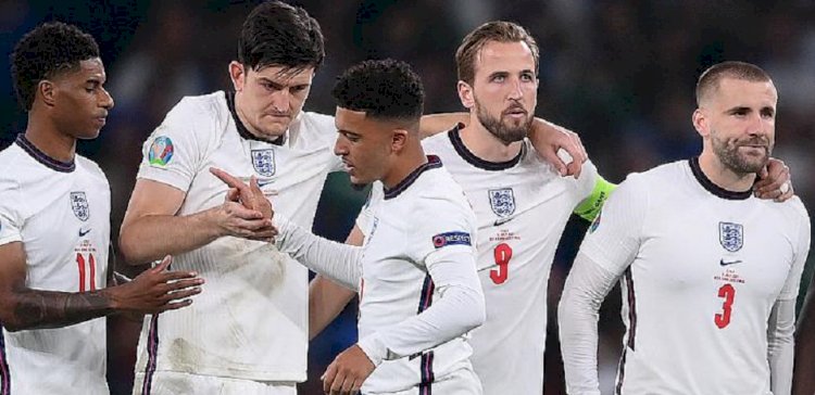 Euro 2020'nin finalinde penaltı kaçıran oyunculara yönelik ırkçı saldırılara kınama