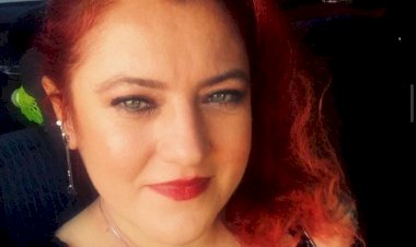 SANATÇI ESRA KOÇER ESERLERİYLE “SUMMER SUN” SERGİSİ’NDE