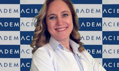 BOYNUNUZDAKİ KELEBEĞE DİKKAT!